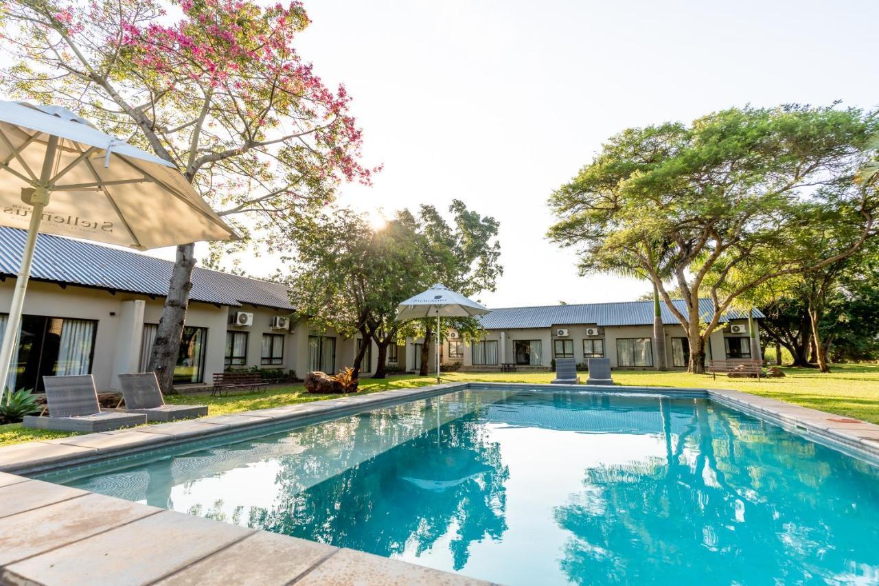 Hamiltons Lodge & Restaurant Malalane Exterior foto